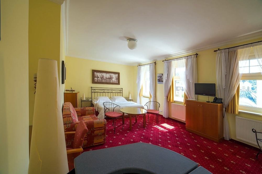 Appartamento Festival Karlovy Vary Esterno foto